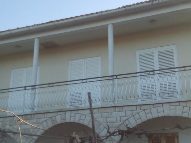 ALUMINIJSKA GRILJA DVOKRILNA 120×220 – NAJJEFTNIJE U HRVATSKOJ