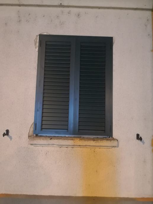 ALUMINIJSKA GRILJA DVOKRILNA 140×100 – NAJJEFTNIJE U HRVATSKOJ