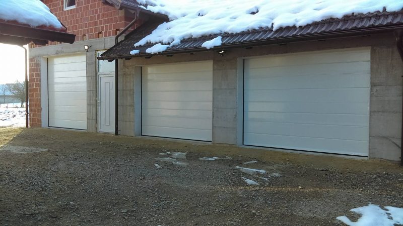 SEKCIJSKA GARAŽNA VRATA 325×211 – NAJJEFTINIJE U HRVATSKOJ
