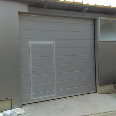 SEKCIJSKA GARAŽNA VRATA 425×261 – NAJJEFTINIJE U HRVATSKOJ