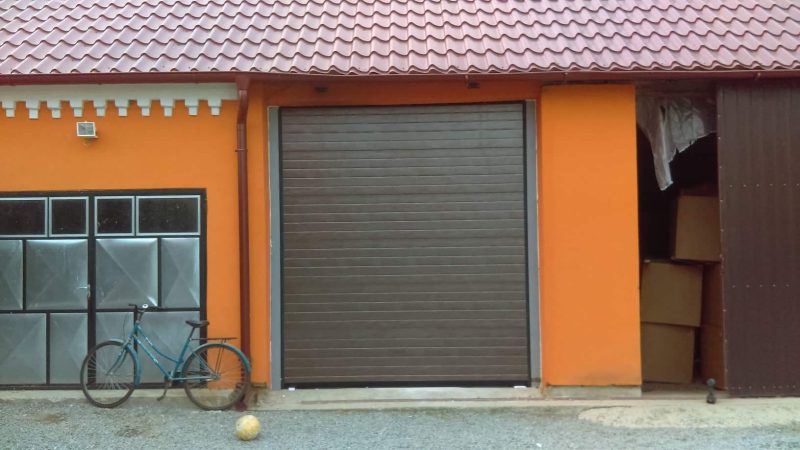 SEKCIJSKA GARAŽNA VRATA SW SOLID MAX 220×220 – NAJJEFTINIJE U HRVATSKOJ