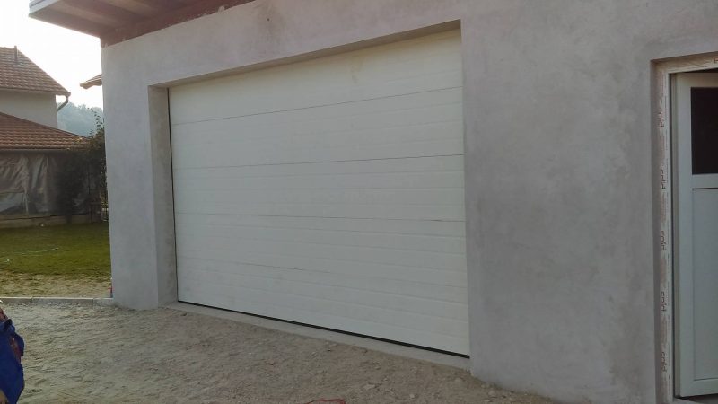 SEKCIJSKA GARAŽNA VRATA  SW SOLID MAX 260×200 – NAJJEFTINIJE U HRVATSKOJ