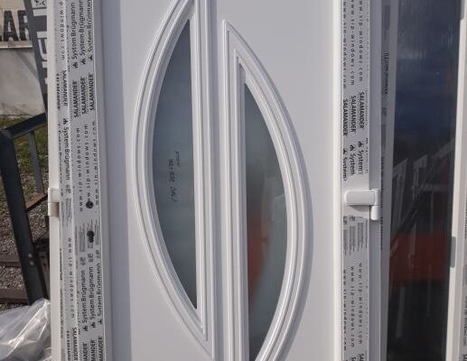 vrata 100x210 pvc salamander sa panelom