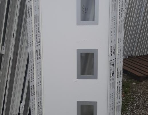ulazna pvc vrata salamander - 100x210 - panel sa inox aplikacijom
