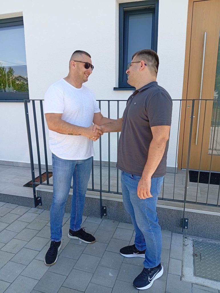 Na slici su Slobodan Stanić (Saxum) i investitor suradnik Mihael Matić